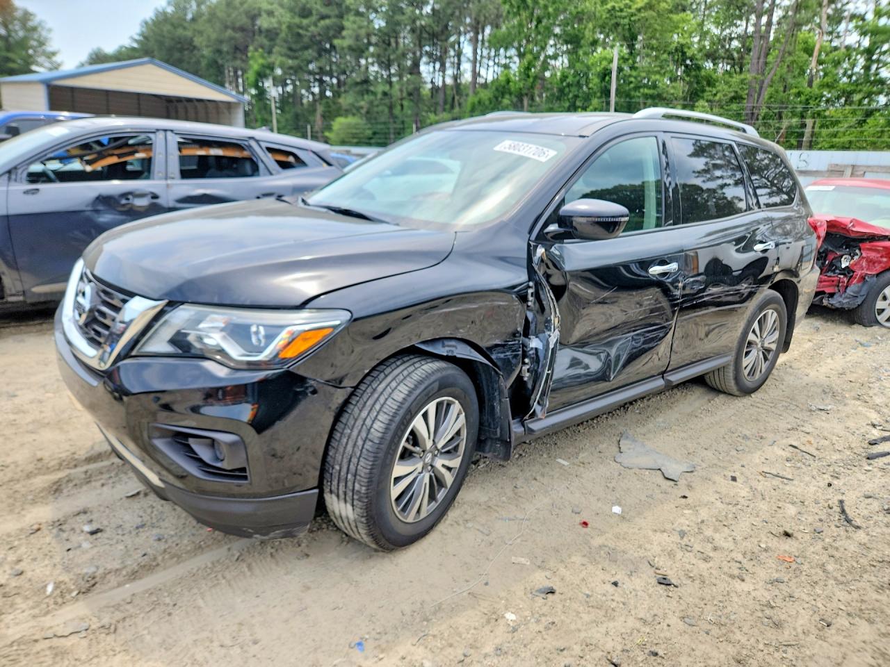 2019 NISSAN PATHFINDER S