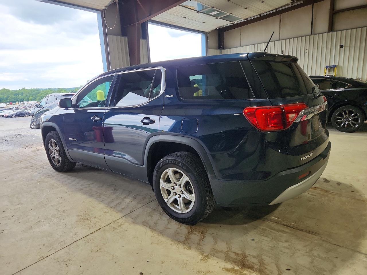 2017 GMC ACADIA SLE — снимка 2