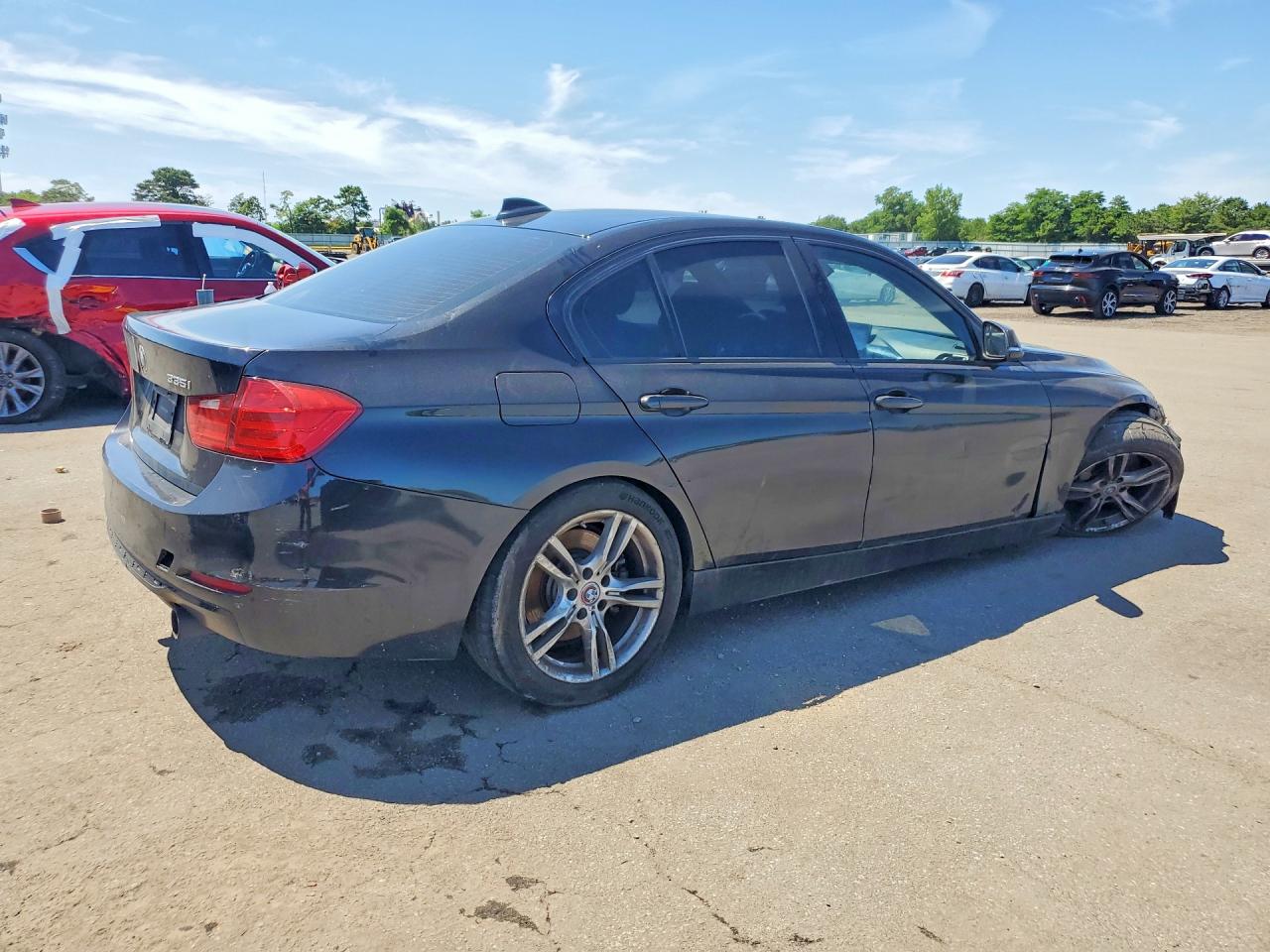 2013 BMW 335 I — снимка 3