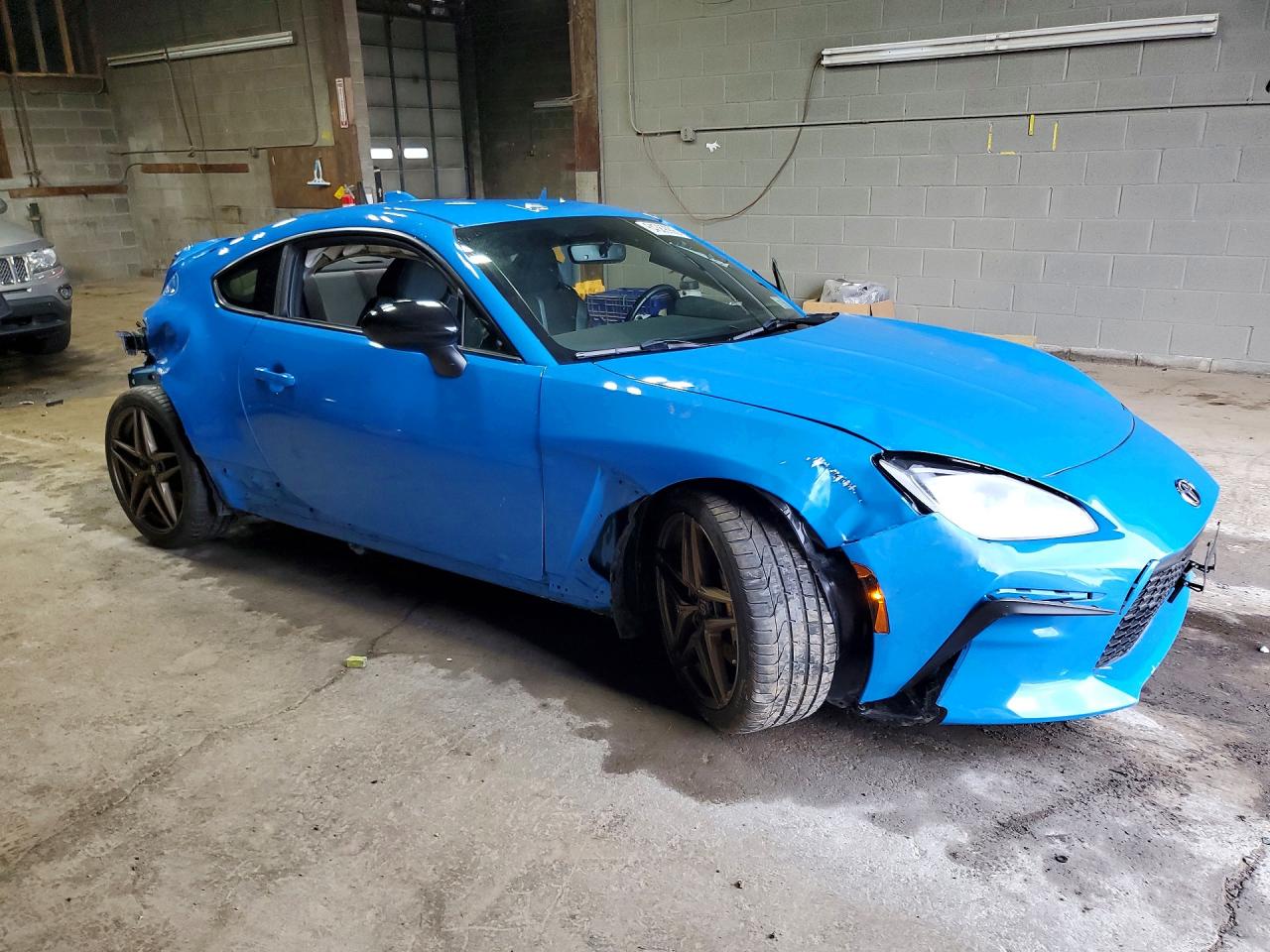 2023 TOYOTA GR 86 PREMIUM — снимка 4