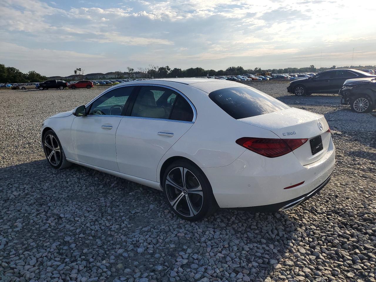 2024 MERCEDES-BENZ C 300 — снимка 2