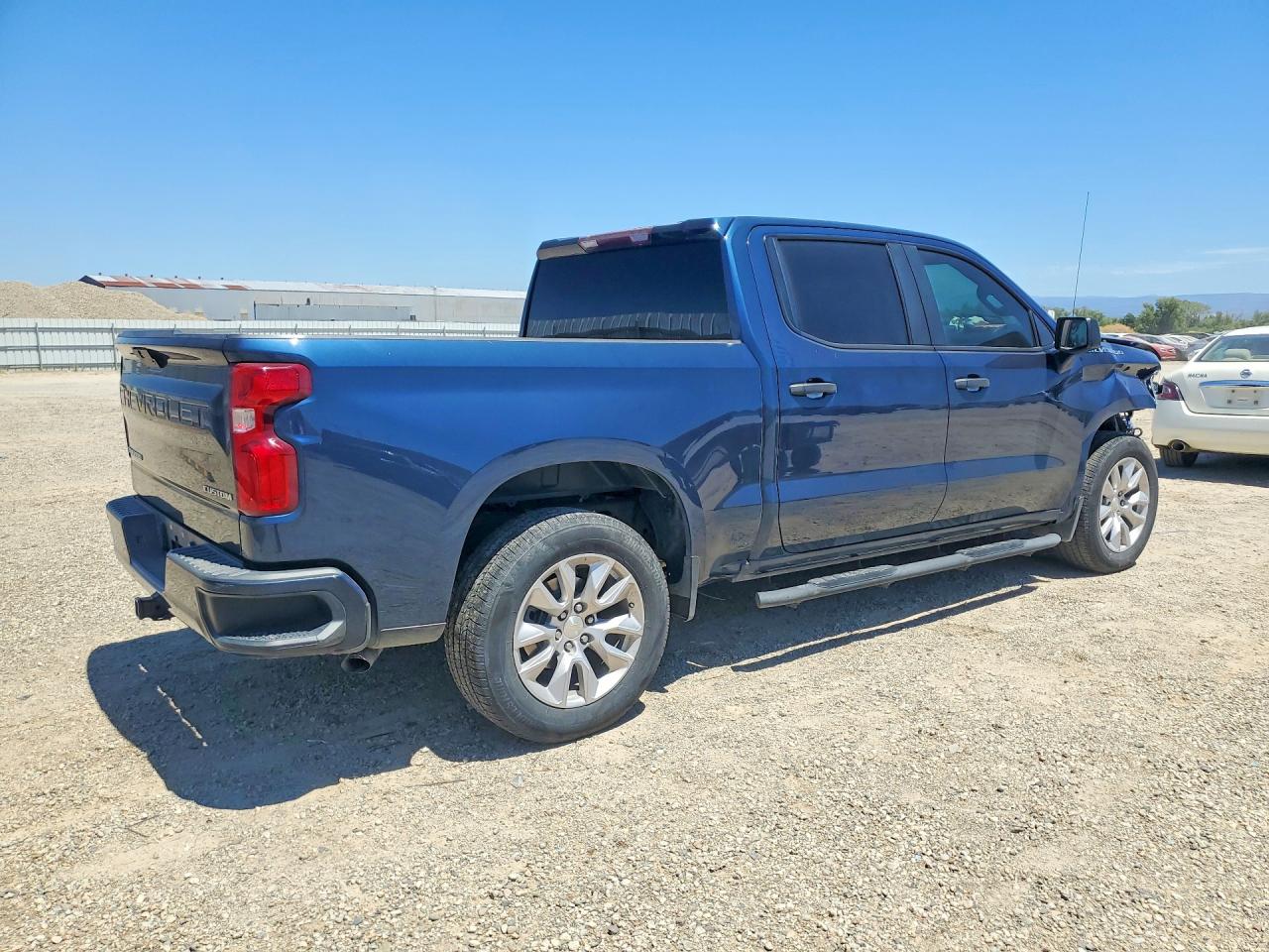 2021 CHEVROLET SILVERADO C1500 CUSTOM — снимка 3