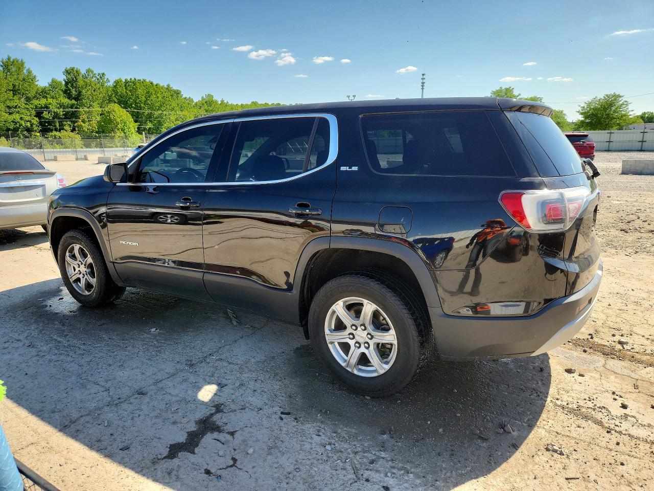 2017 GMC ACADIA SLE — снимка 2