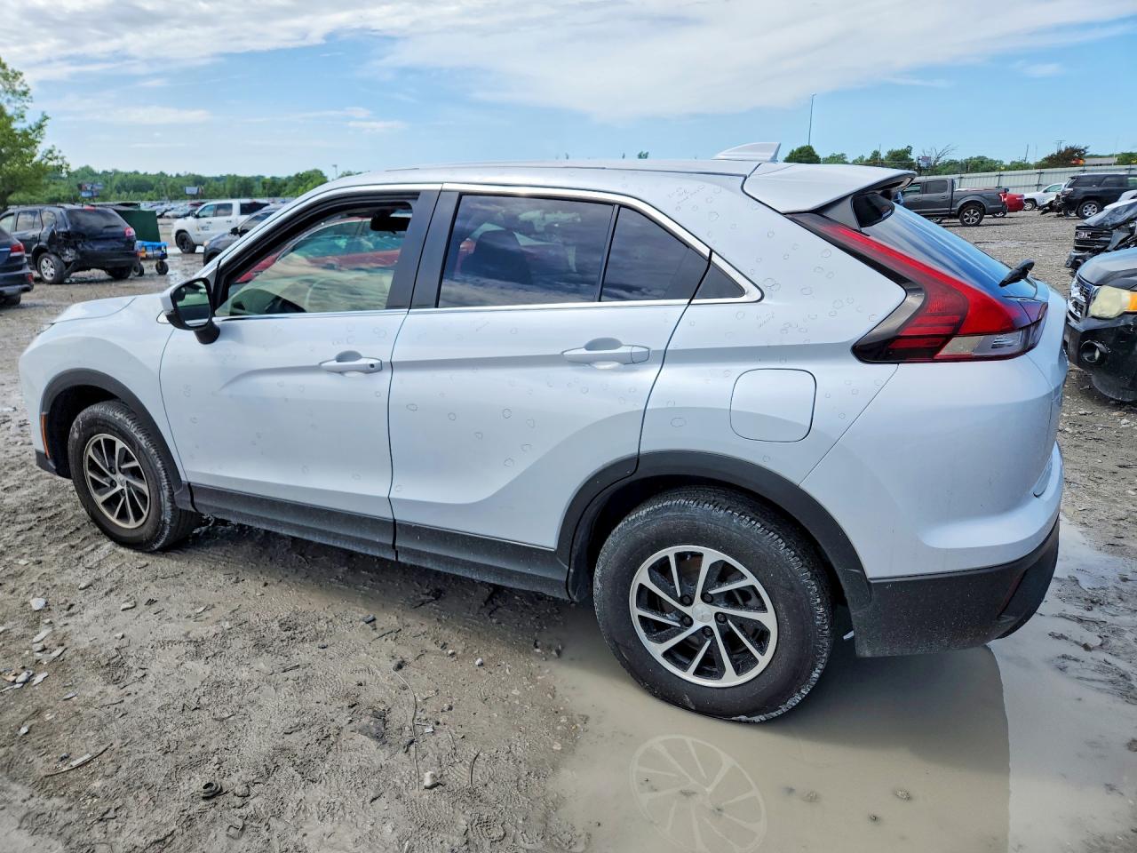2022 MITSUBISHI ECLIPSE CROSS ES — снимка 2