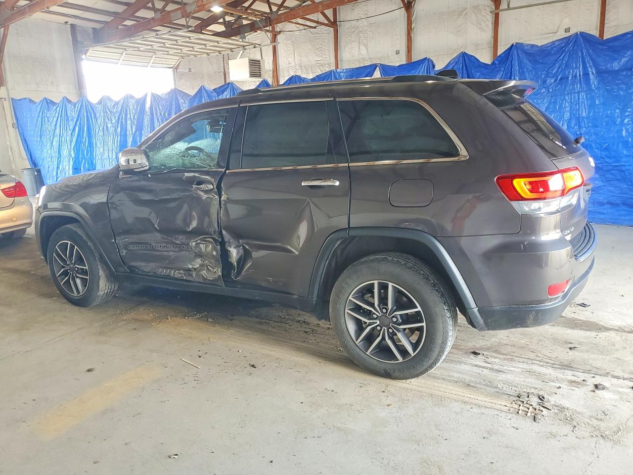 2021 JEEP GRAND CHEROKEE LIMITED — снимка 2
