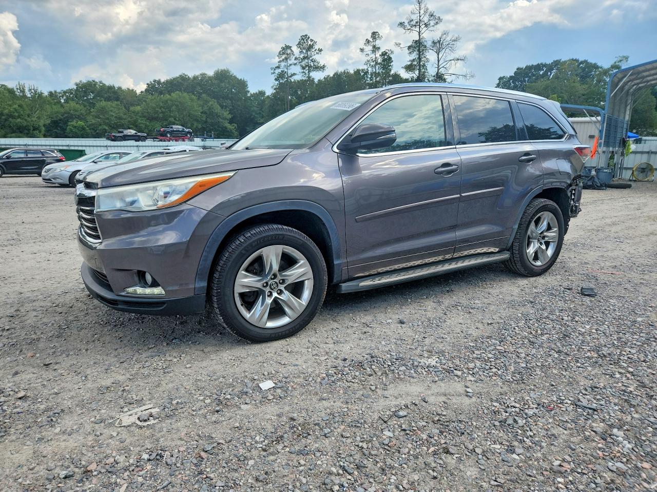 2016 TOYOTA HIGHLANDER LIMITED