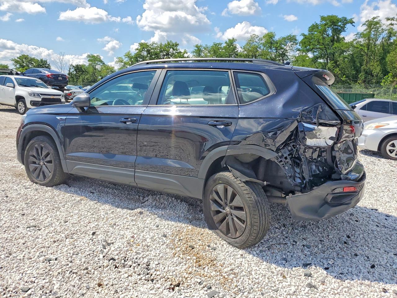 2022 VOLKSWAGEN TAOS S — снимка 2