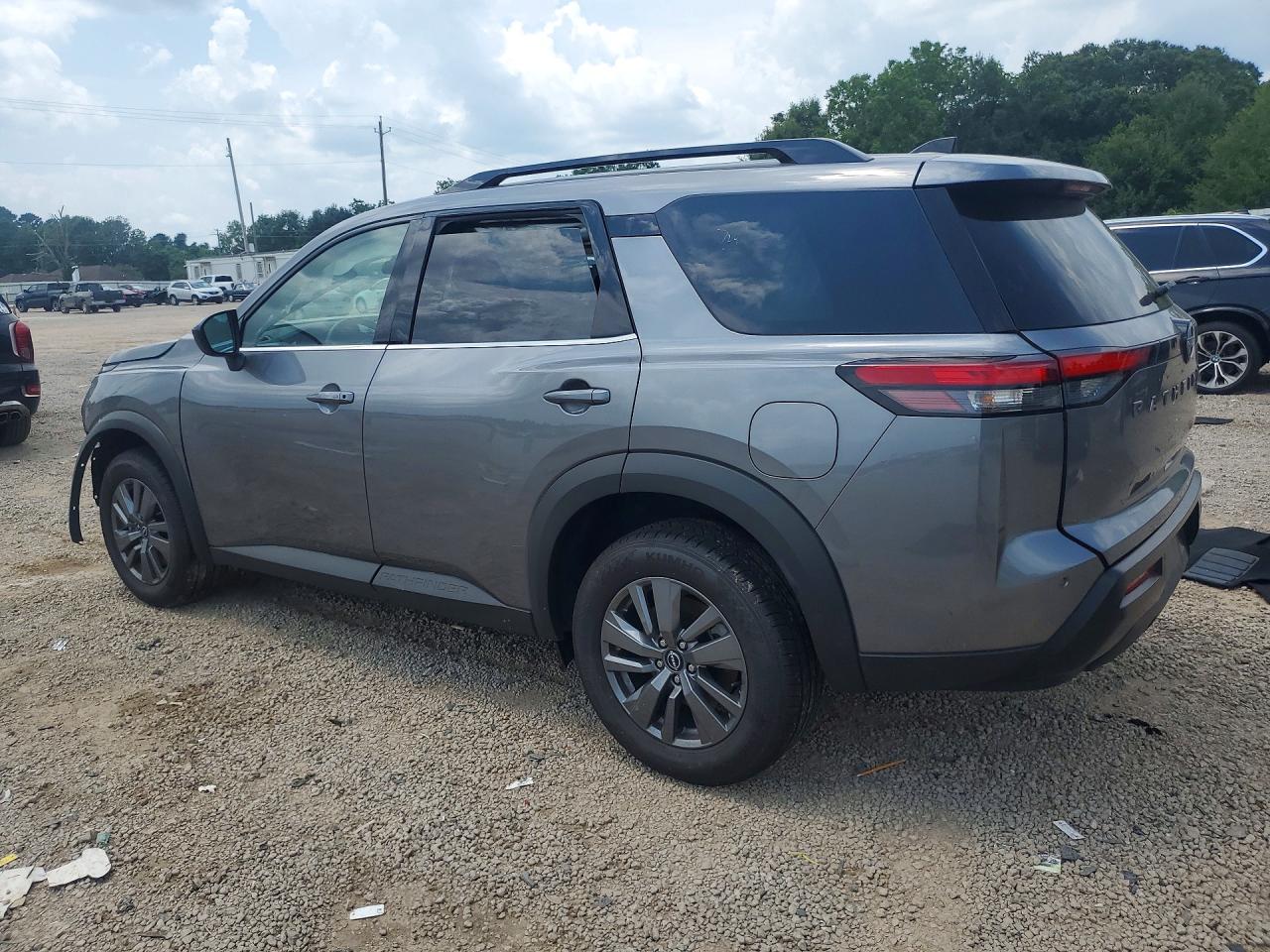 2026 NISSAN PATHFINDER SV — снимка 2