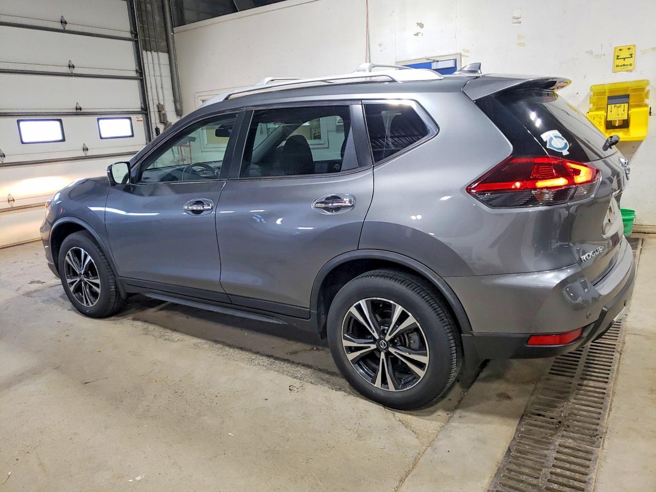2020 NISSAN ROGUE SV — снимка 2
