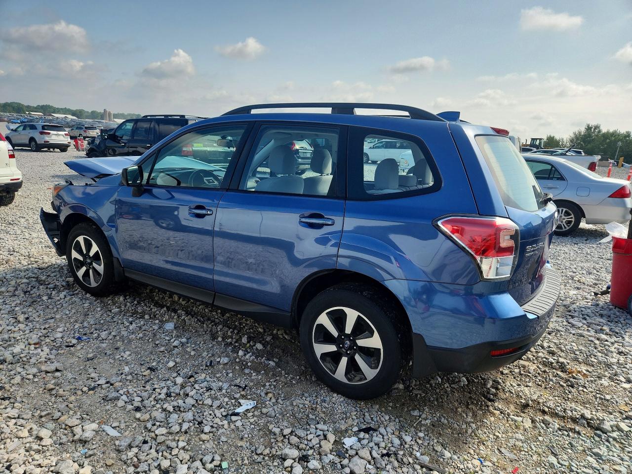2017 SUBARU FORESTER 2.5I — снимка 2