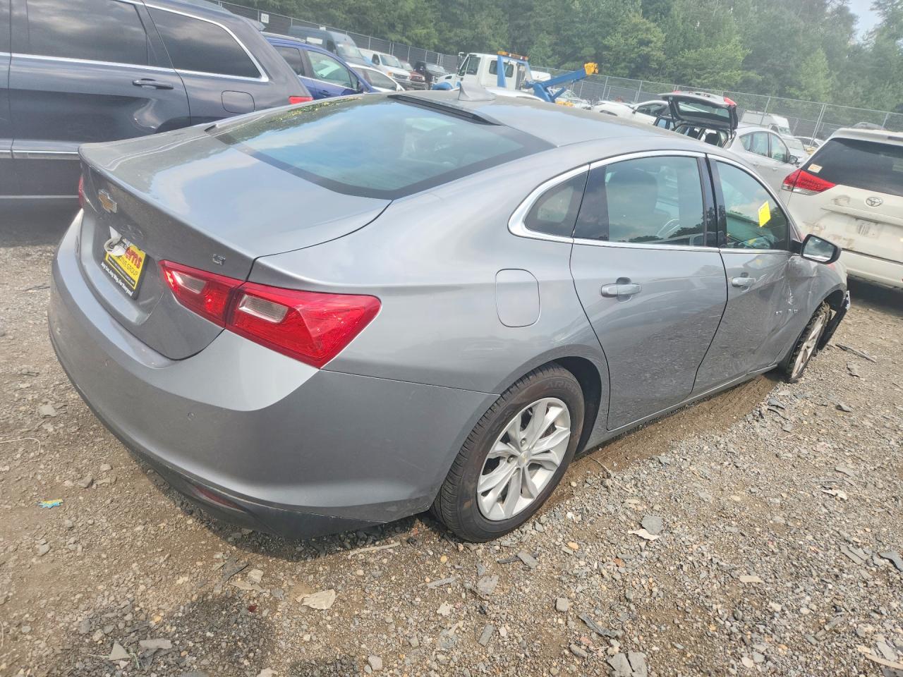 2024 CHEVROLET MALIBU LT — снимка 3