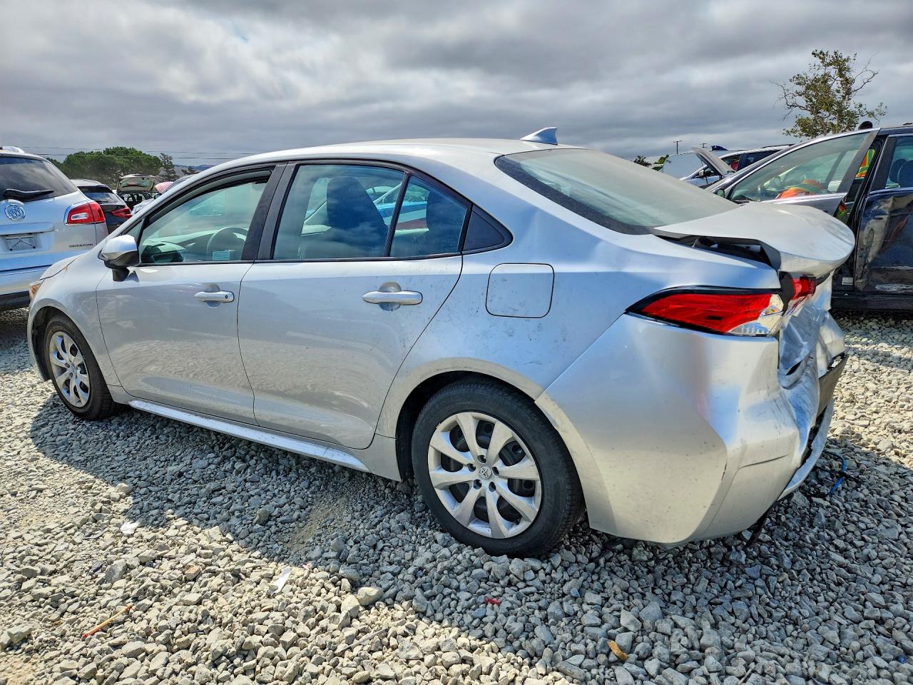 2020 TOYOTA COROLLA LE — снимка 2