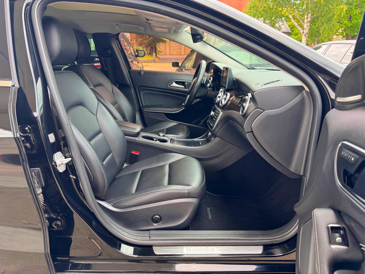 2015 MERCEDES-BENZ GLA 250 4MATIC — снимка 5