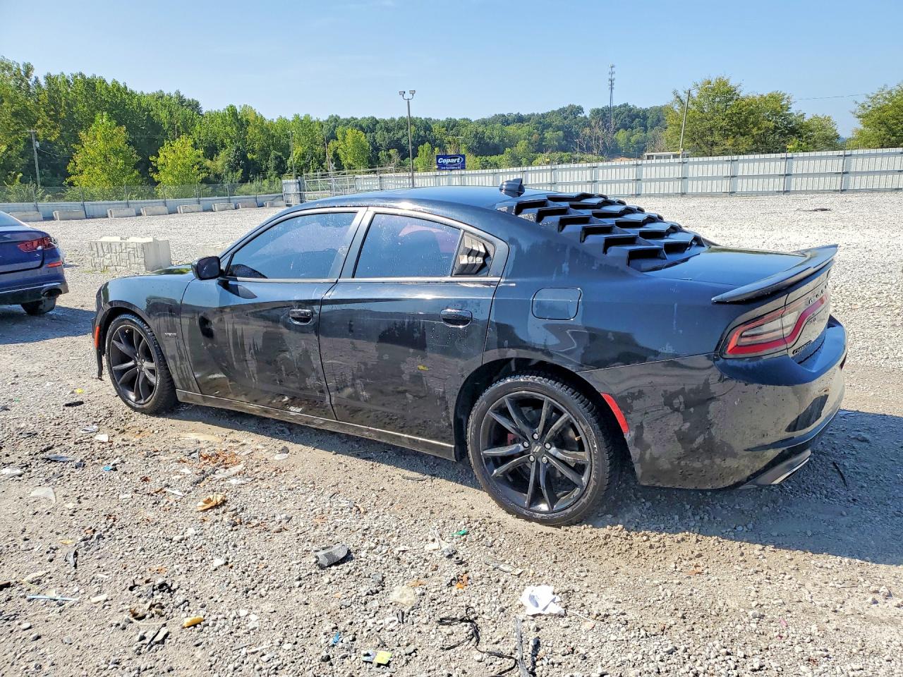 2017 DODGE CHARGER R/T — снимка 2