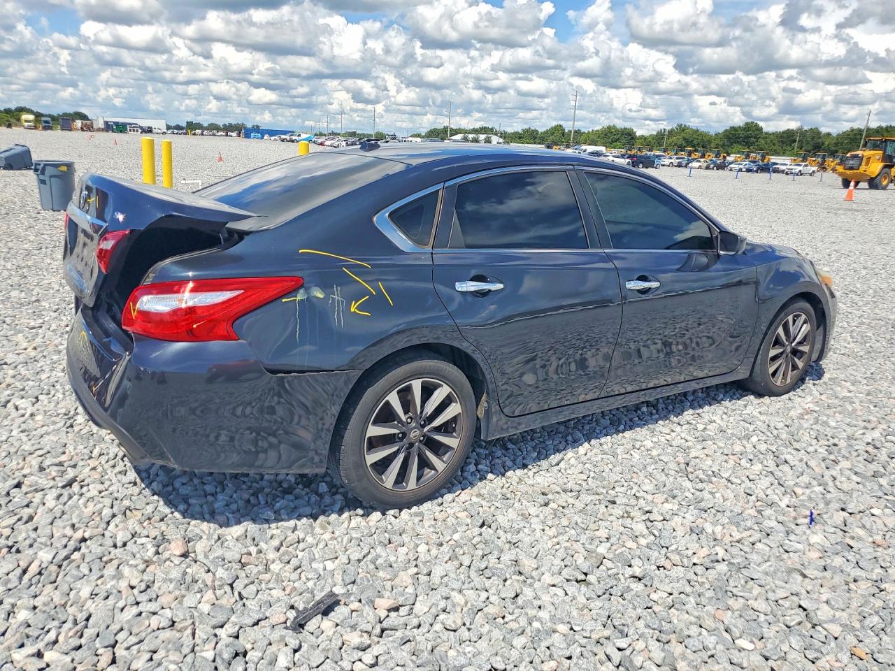 2017 NISSAN ALTIMA 2.5 SV — снимка 3