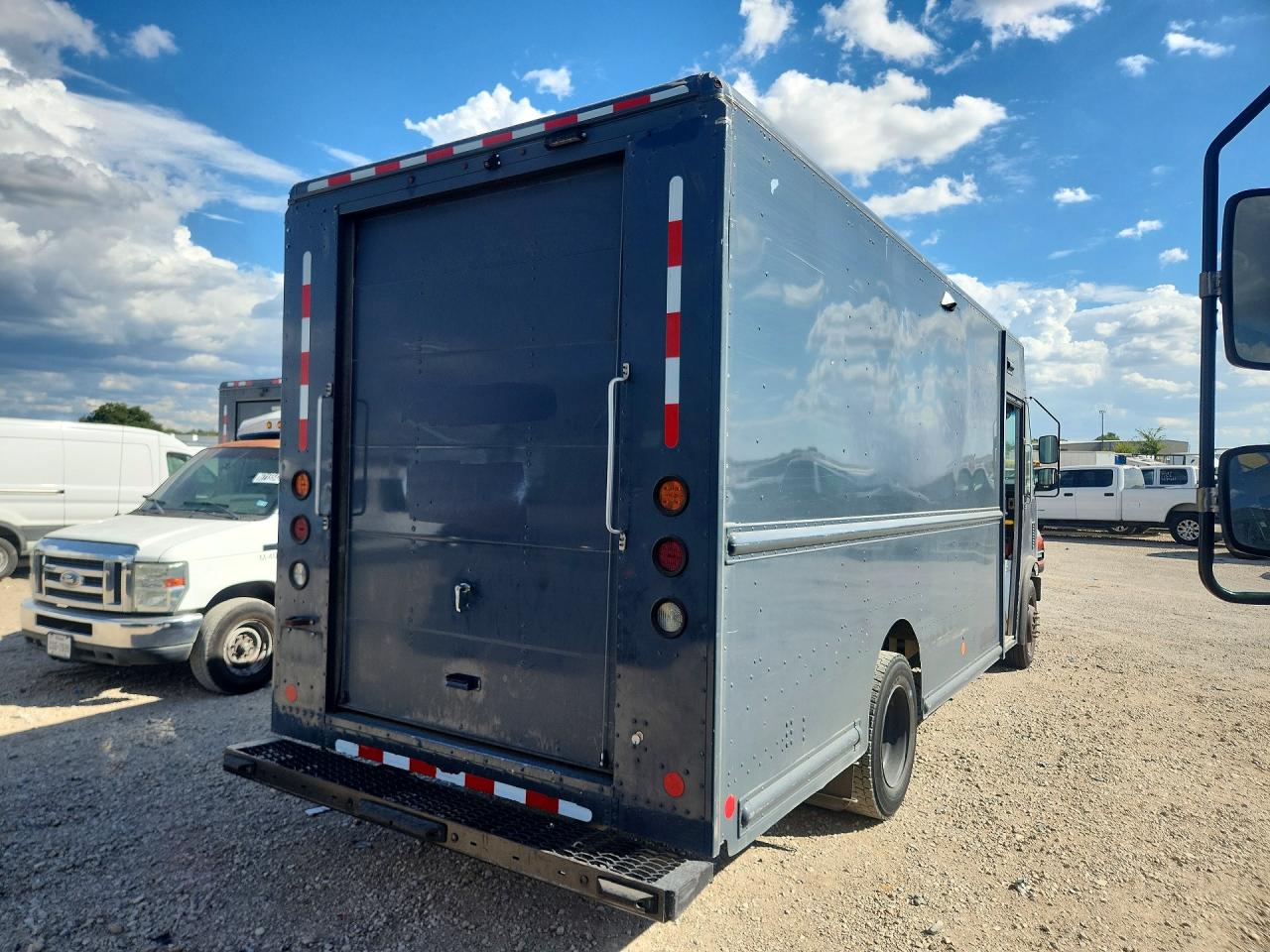 2021 FORD F59 — снимка 3