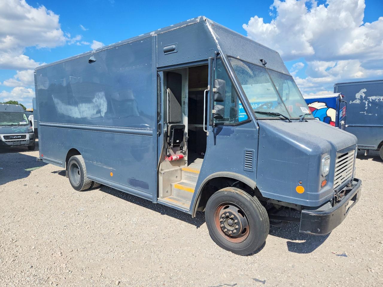 2021 FORD F59 — снимка 4