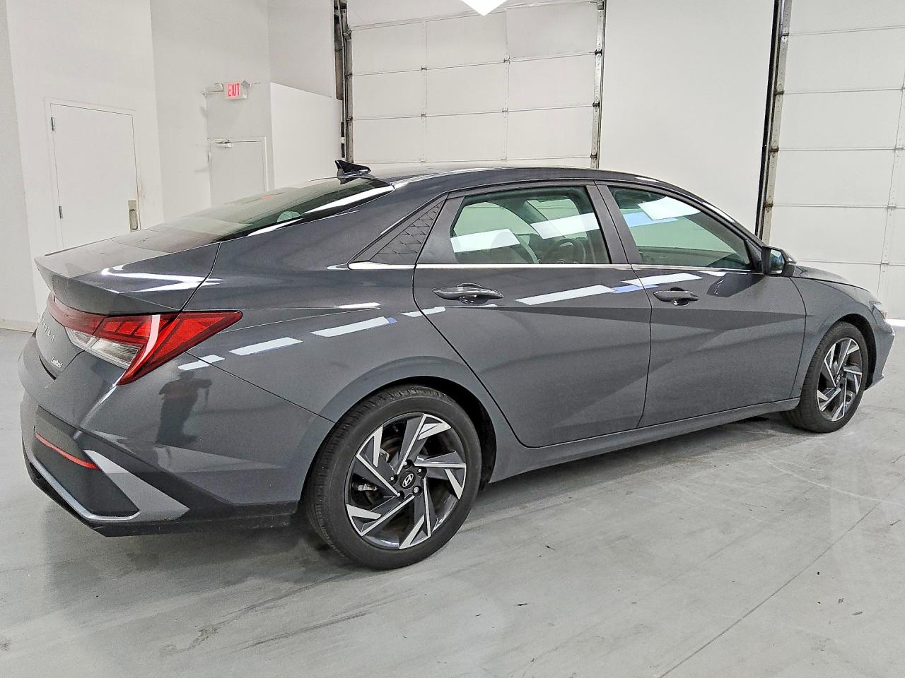 2024 HYUNDAI ELANTRA LIMITED — снимка 3