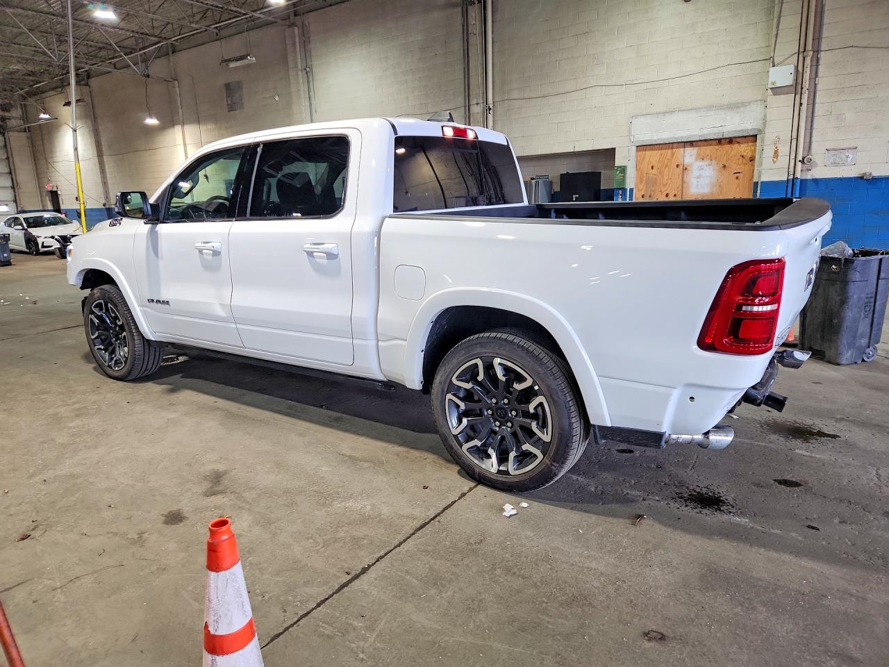 2026 RAM 1500 LIMITED — снимка 2