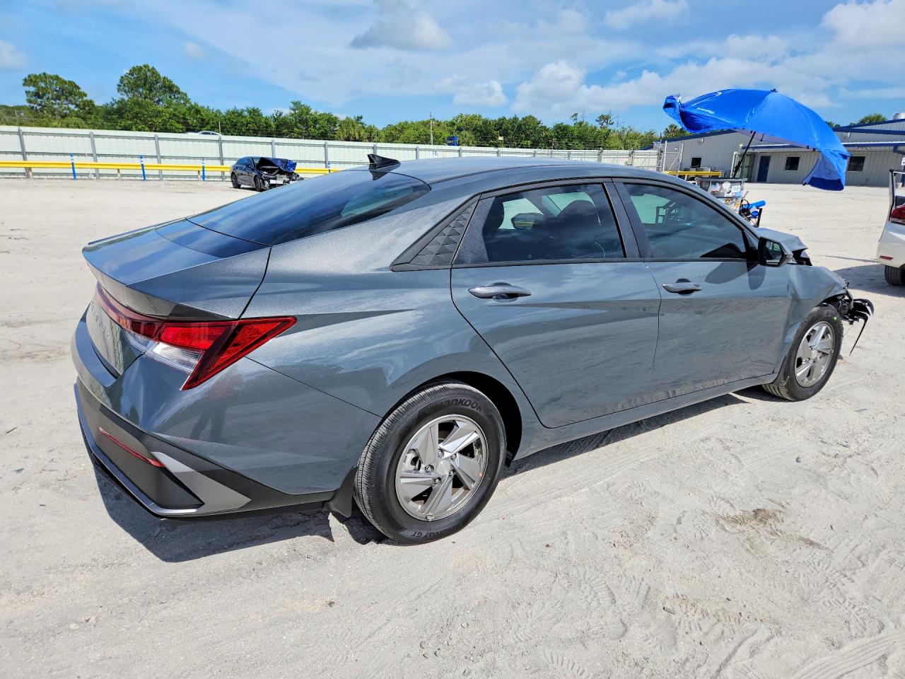 2026 HYUNDAI ELANTRA SE — снимка 3