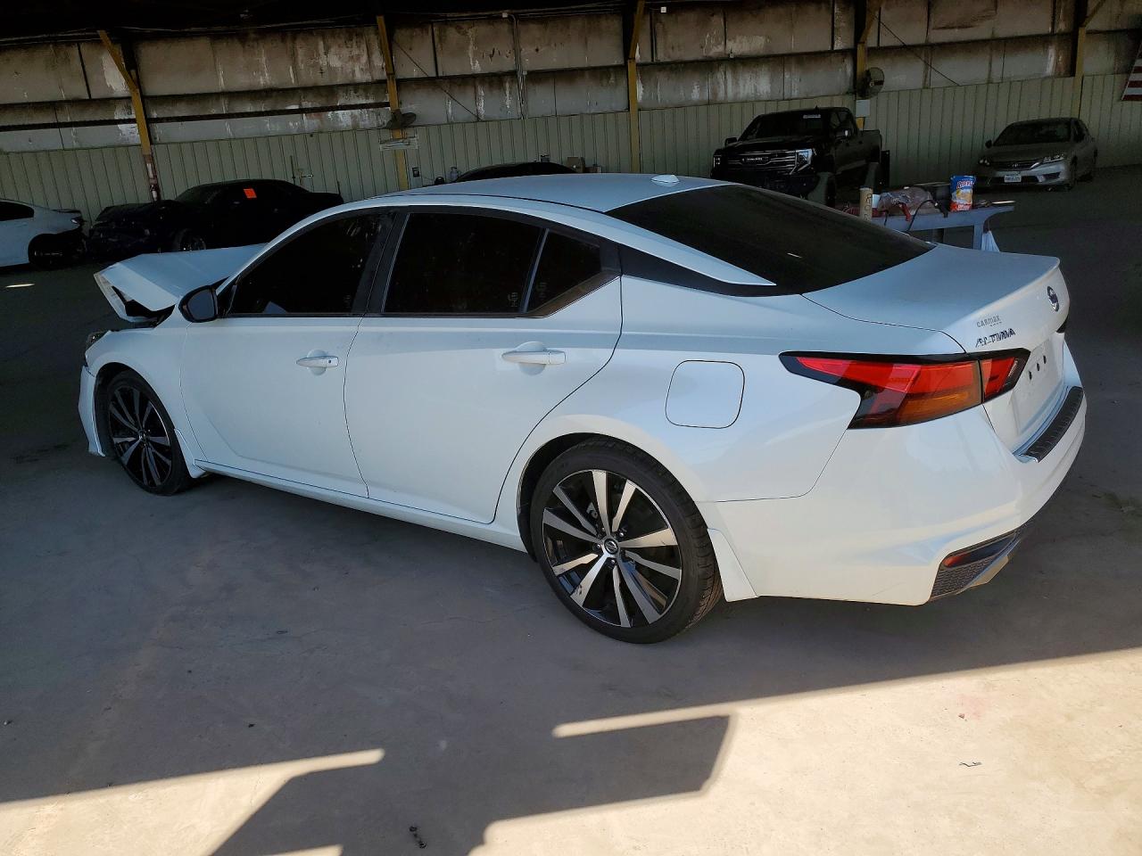 2019 NISSAN ALTIMA SR — снимка 2