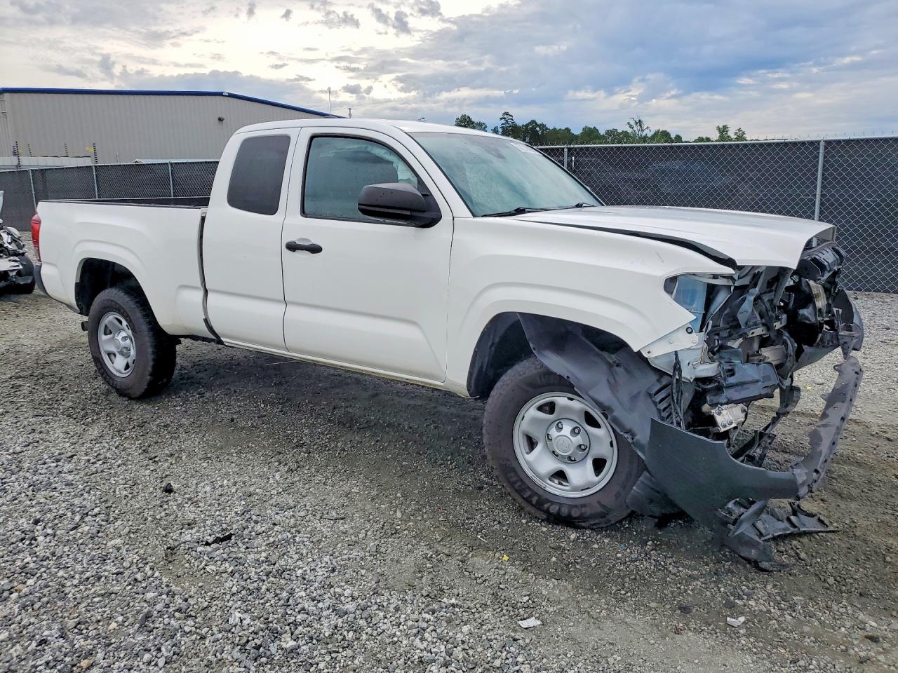 2021 TOYOTA TACOMA SR — снимка 4