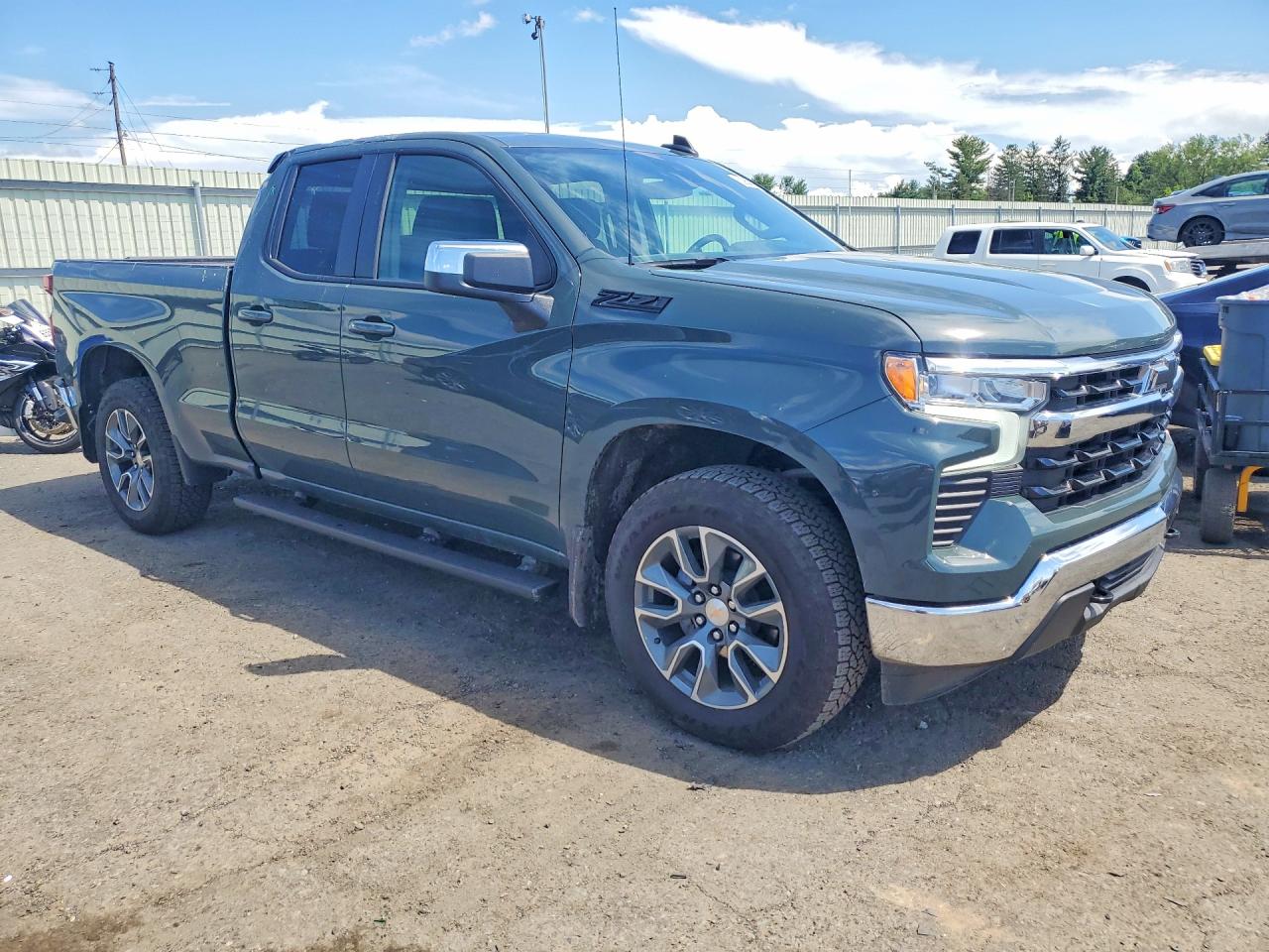 2026 CHEVROLET SILVERADO K1500 LT — снимка 4