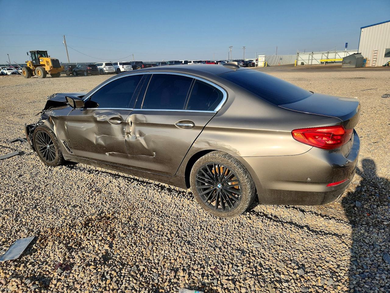 2017 BMW 530 I — снимка 2
