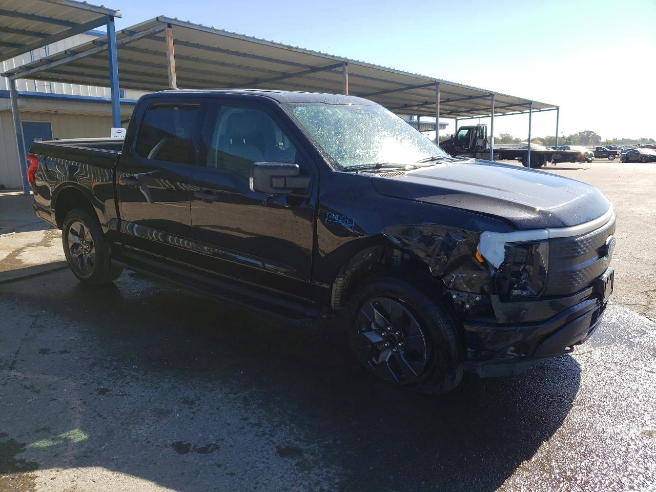 2024 FORD F150 LIGHTNING XLT — снимка 4