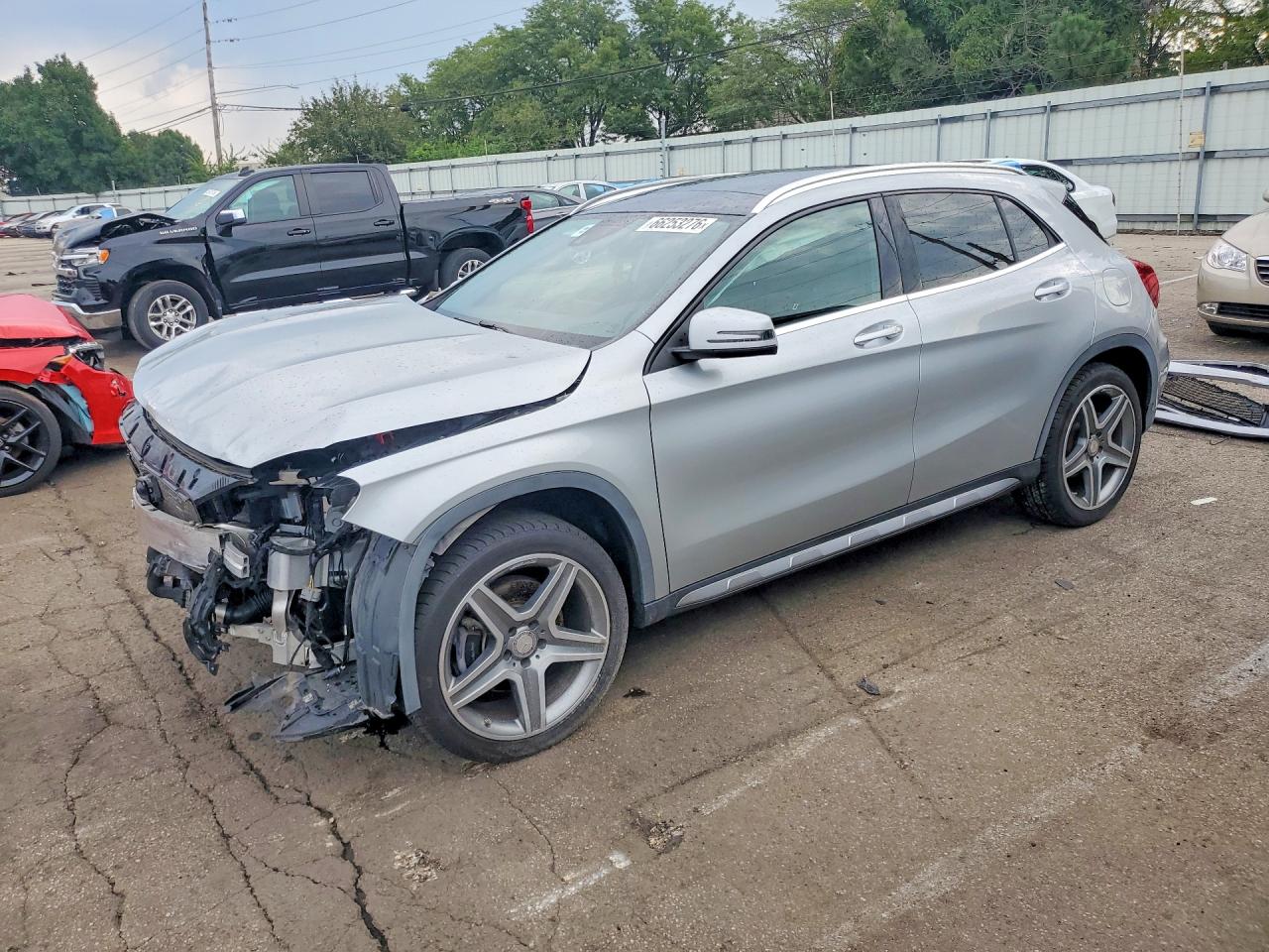 2015 MERCEDES-BENZ GLA 250 4MATIC