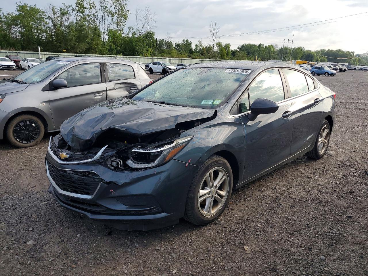 2018 CHEVROLET CRUZE LT