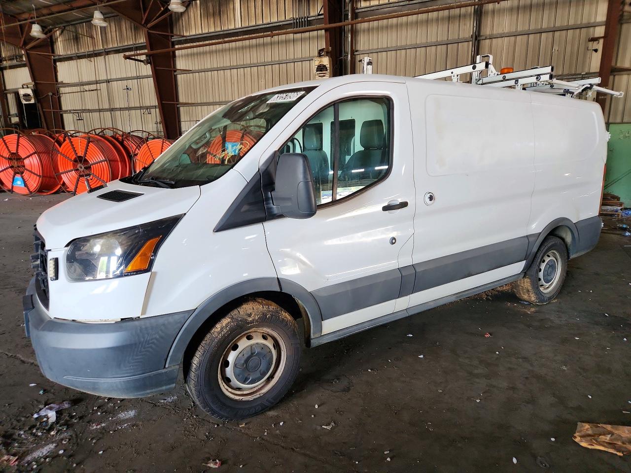 2017 FORD TRANSIT T-150