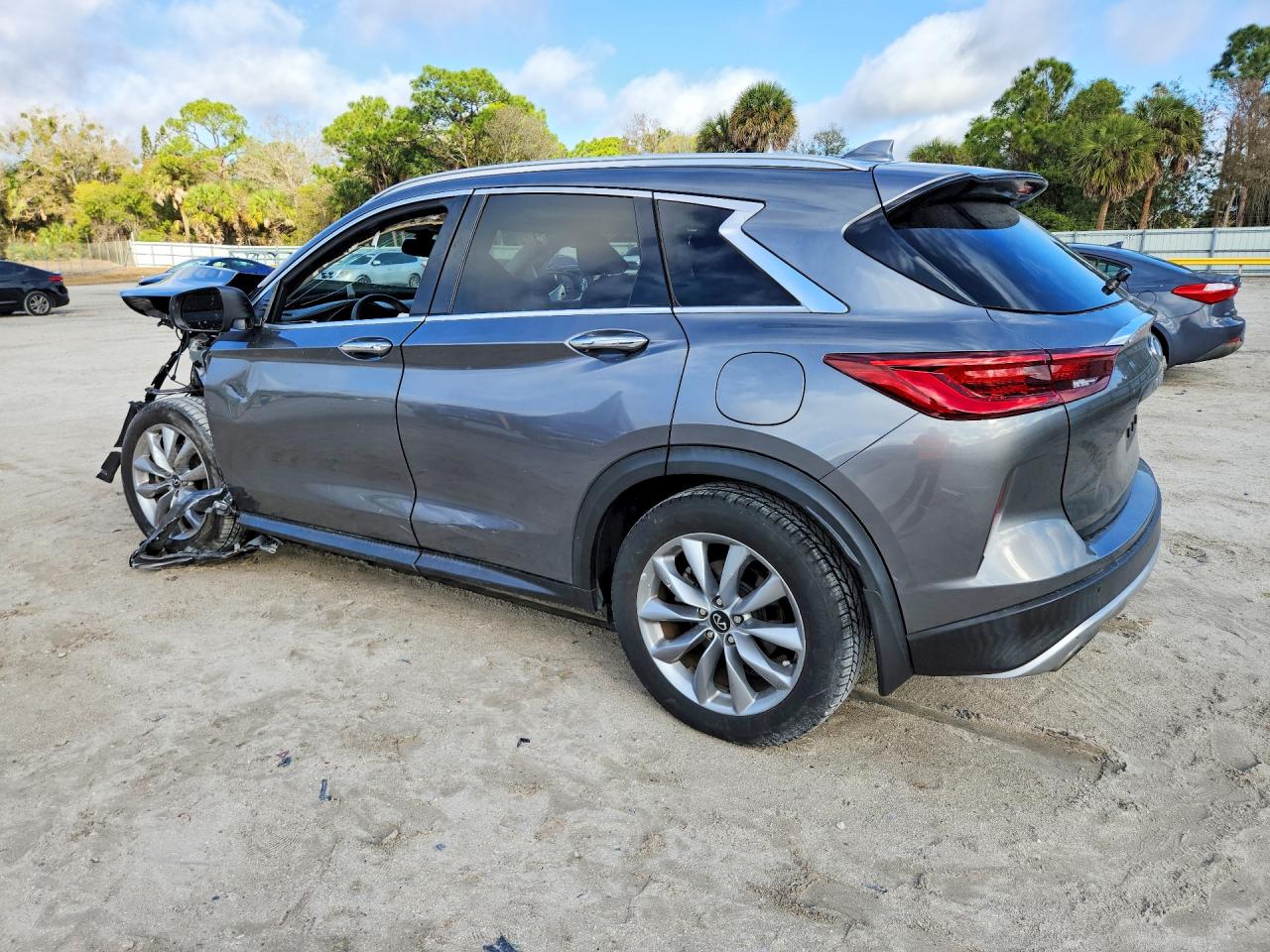 2022 INFINITI QX50 LUXE — снимка 2