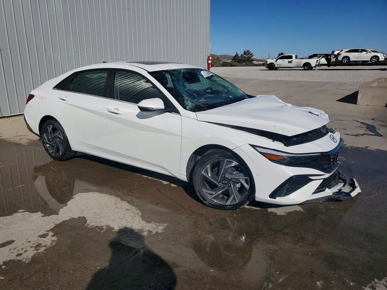 2025 HYUNDAI ELANTRA LIMITED — снимка 4