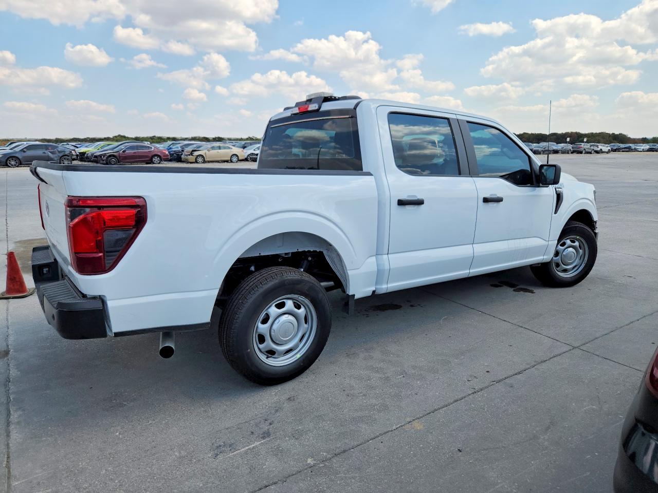 2026 FORD F150 XL — photo 3