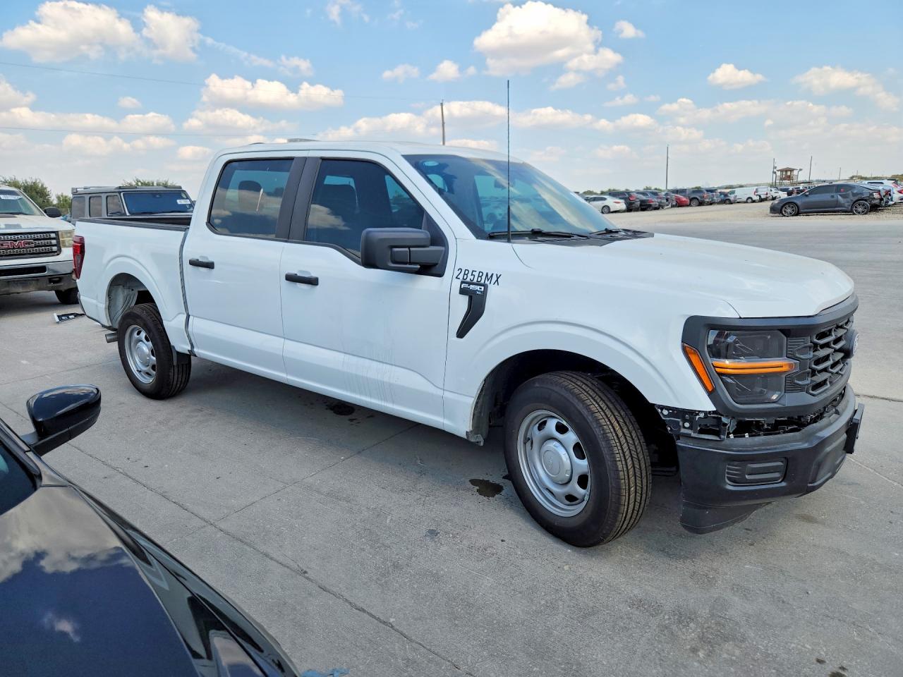 2026 FORD F150 XL — photo 4