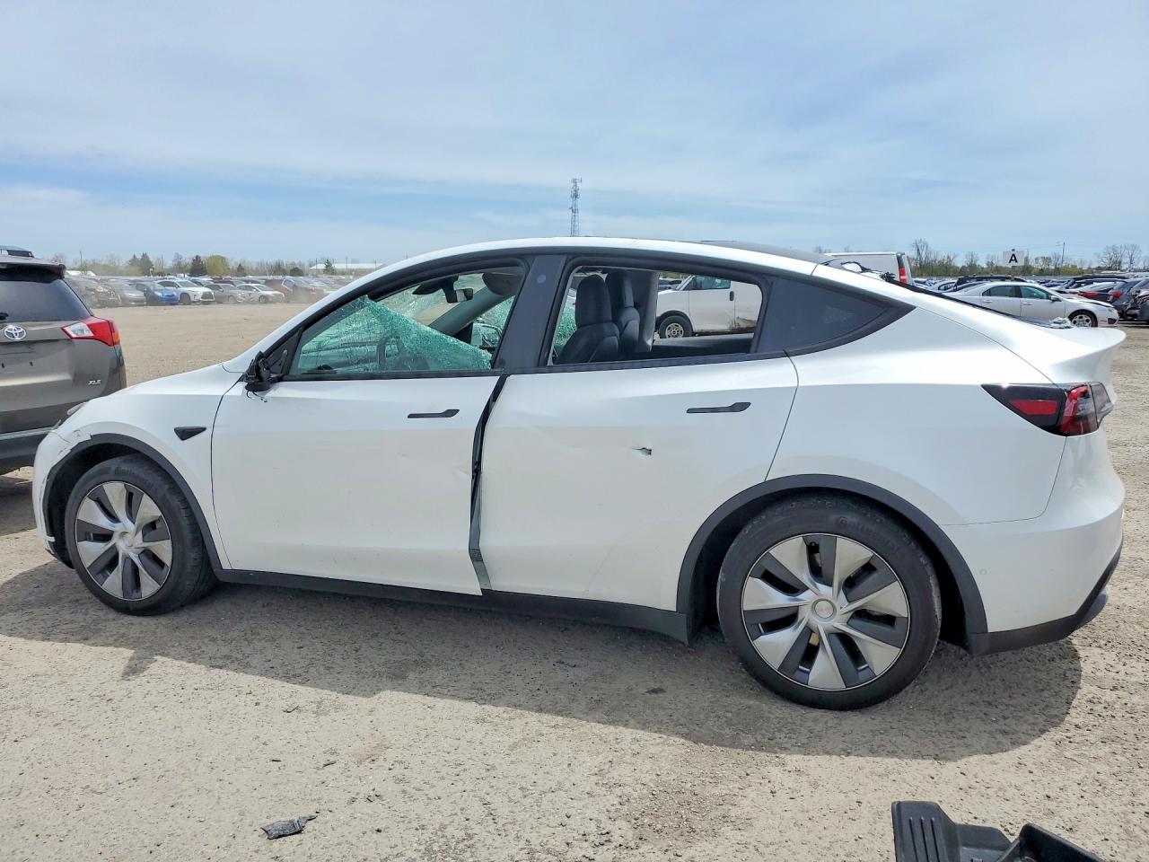 2023 TESLA MODEL Y — снимка 2