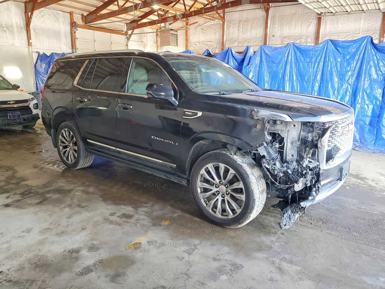 2021 GMC YUKON DENALI — снимка 4