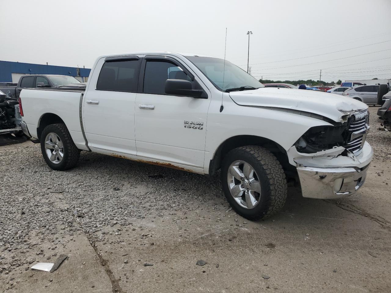 2015 RAM 1500 SLT — снимка 4