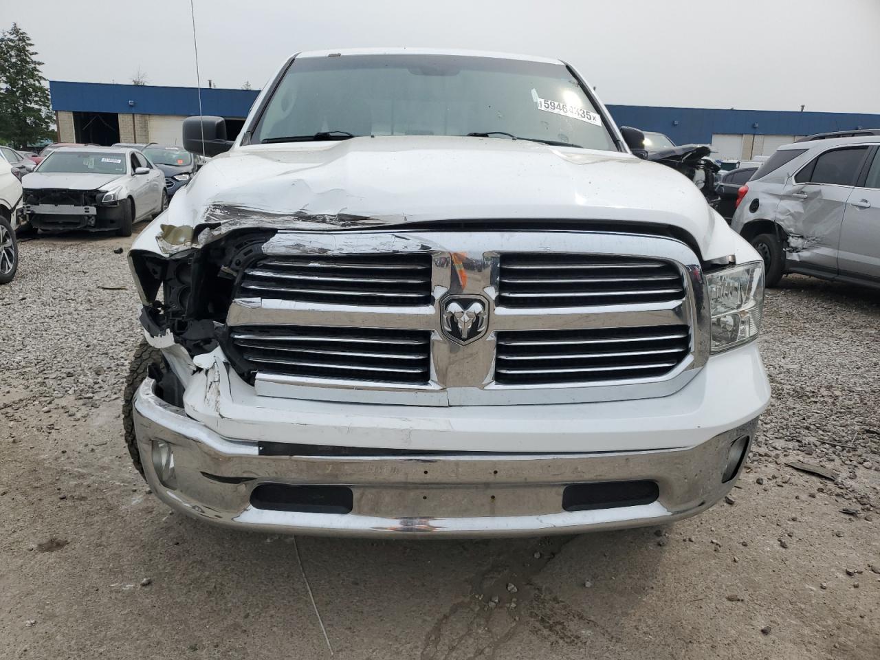 2015 RAM 1500 SLT — снимка 5