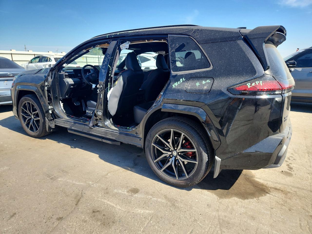 2026 TOYOTA RAV4 PLUG-IN HYBRID GR SPORT — снимка 2