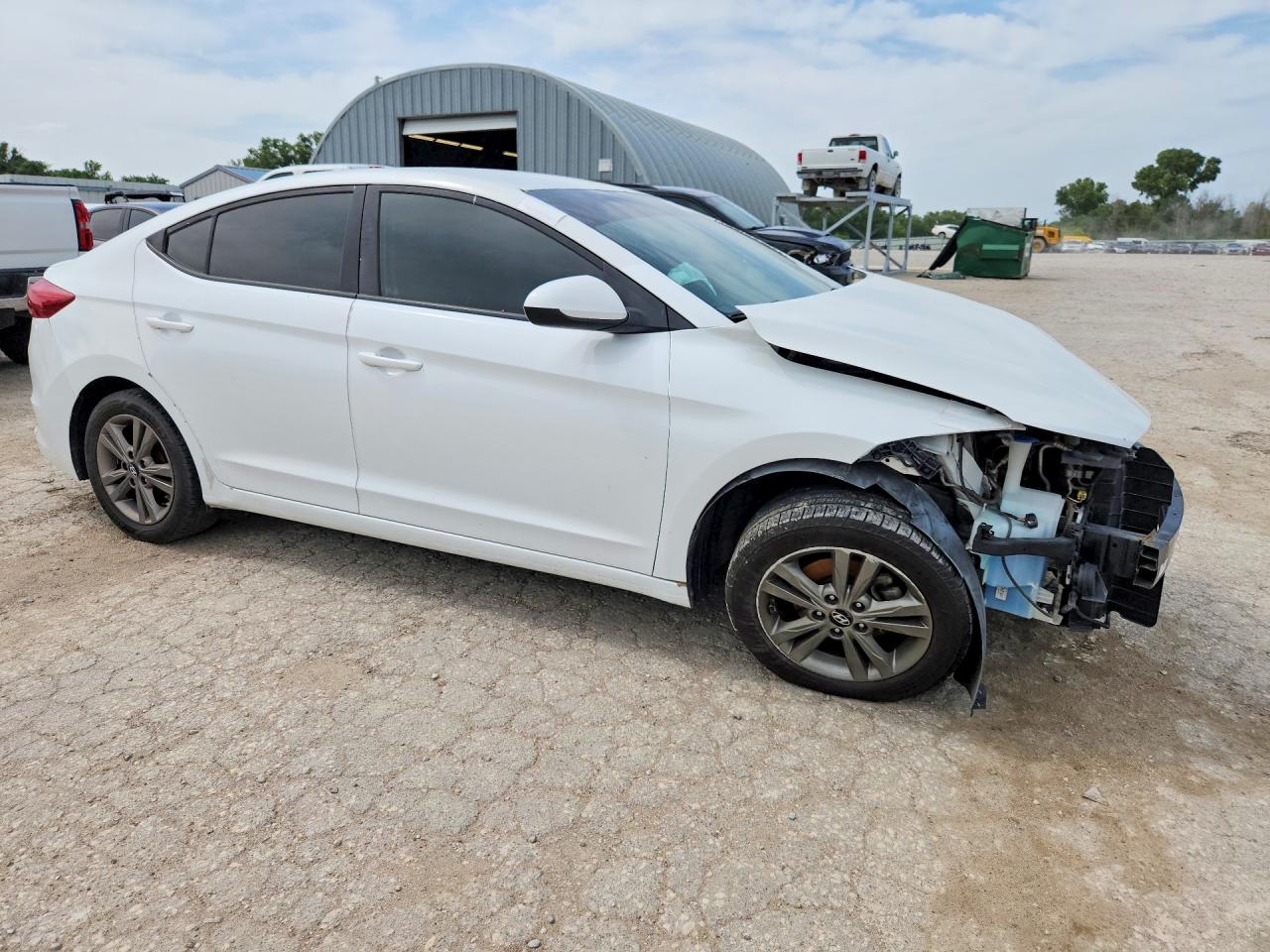 2017 HYUNDAI ELANTRA SE — снимка 4