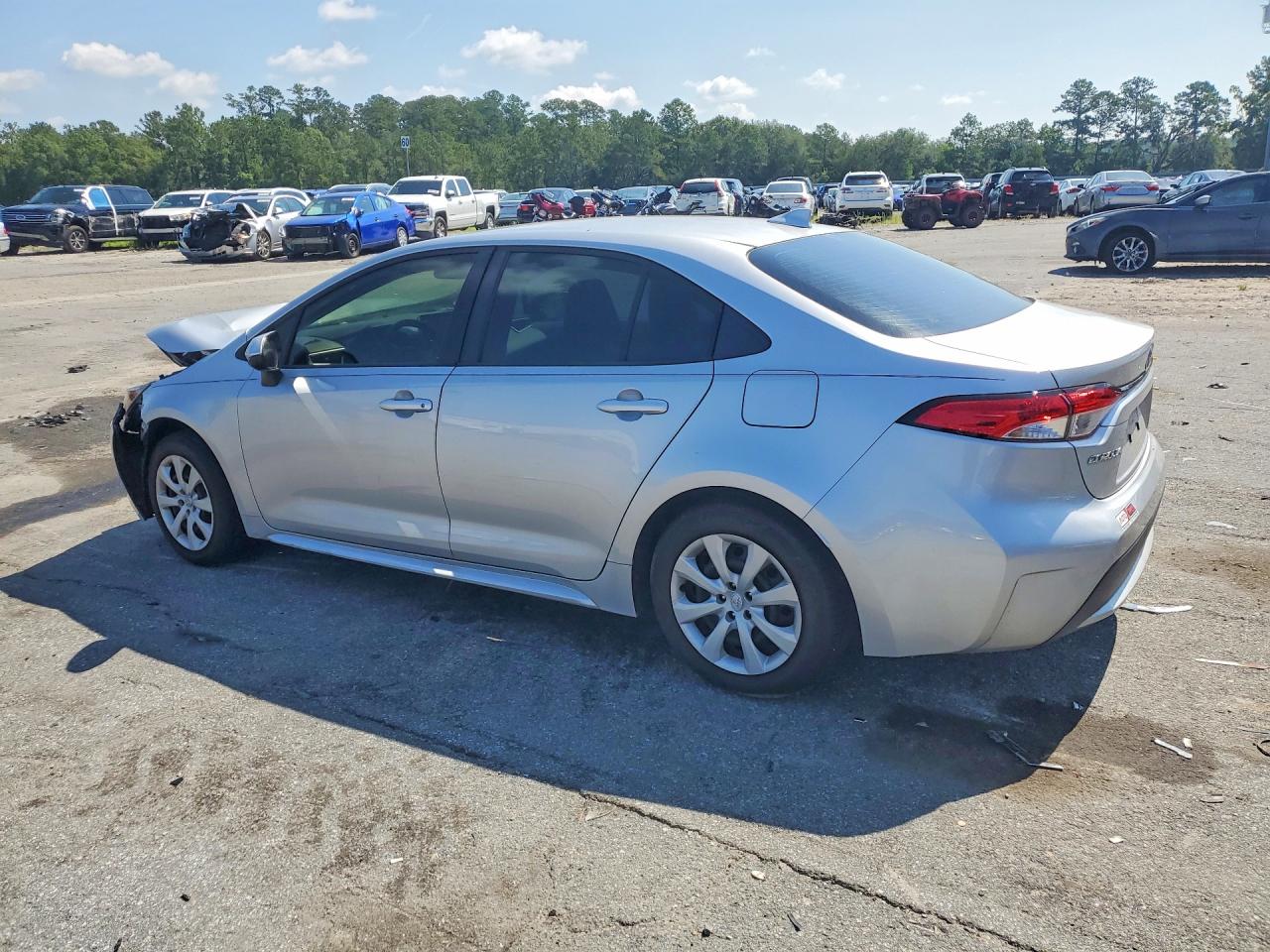 2021 TOYOTA COROLLA LE — снимка 2