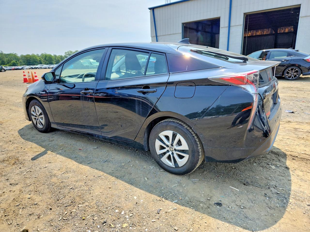 2018 TOYOTA PRIUS TWO — снимка 2