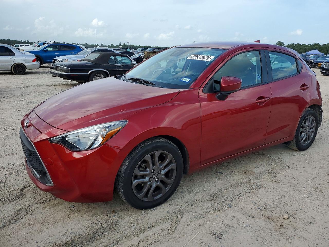2020 TOYOTA YARIS HATCHBACK LE