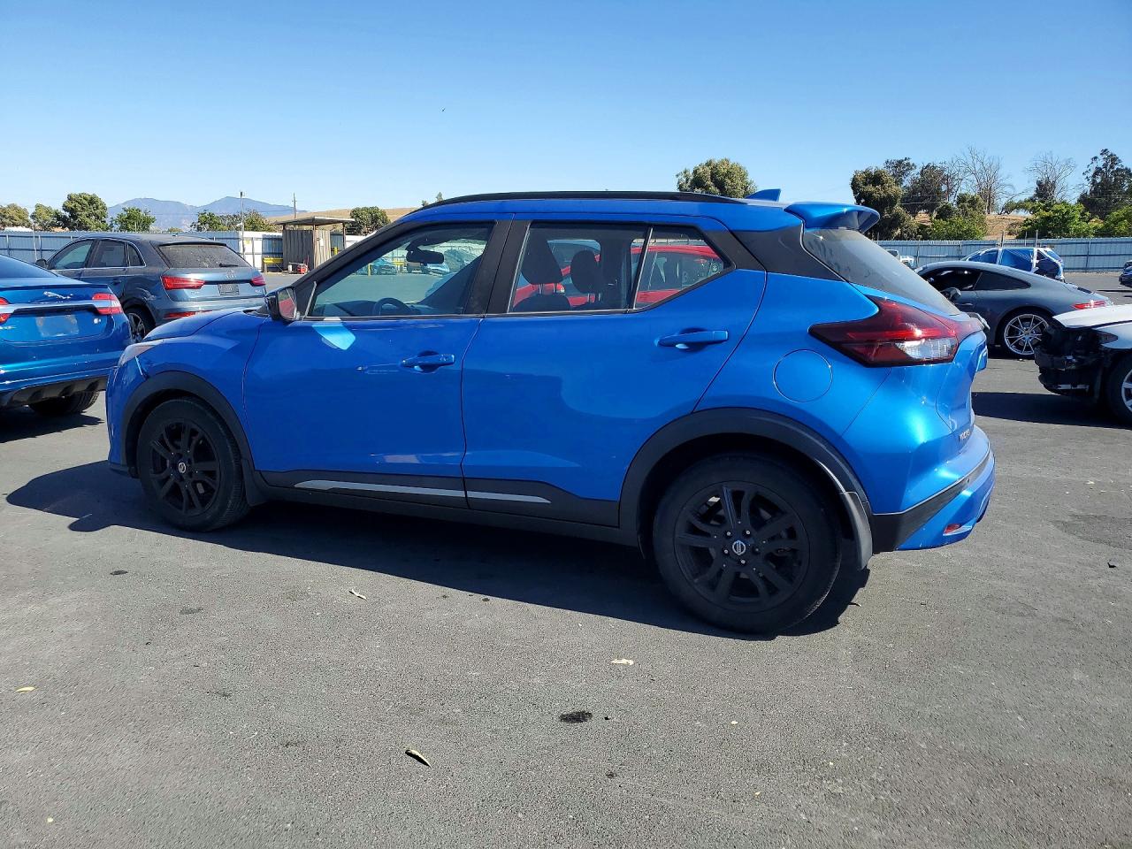 2021 NISSAN KICKS SR — снимка 2