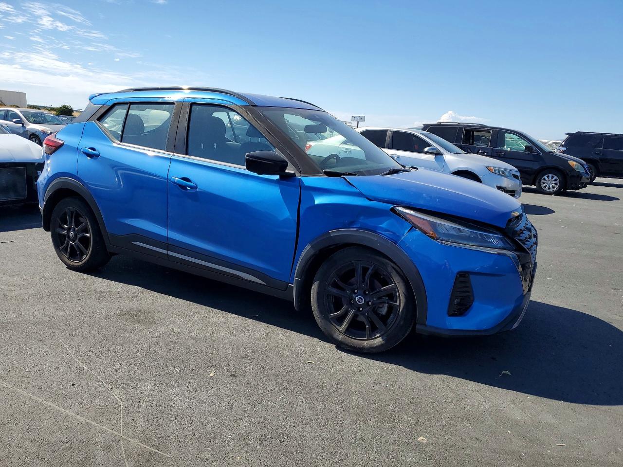 2021 NISSAN KICKS SR — снимка 4