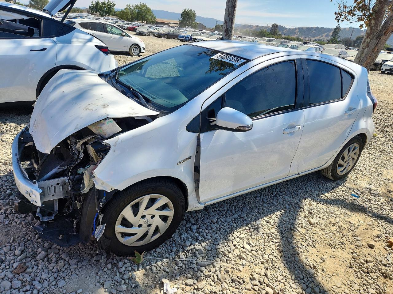 2015 TOYOTA PRIUS C ONE