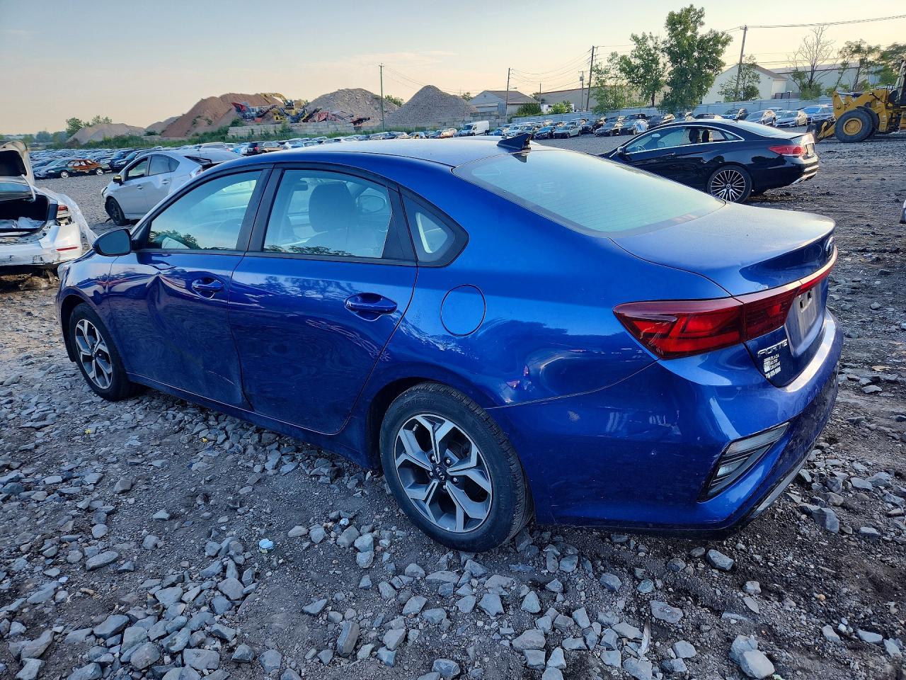 2019 KIA FORTE LXS — снимка 2