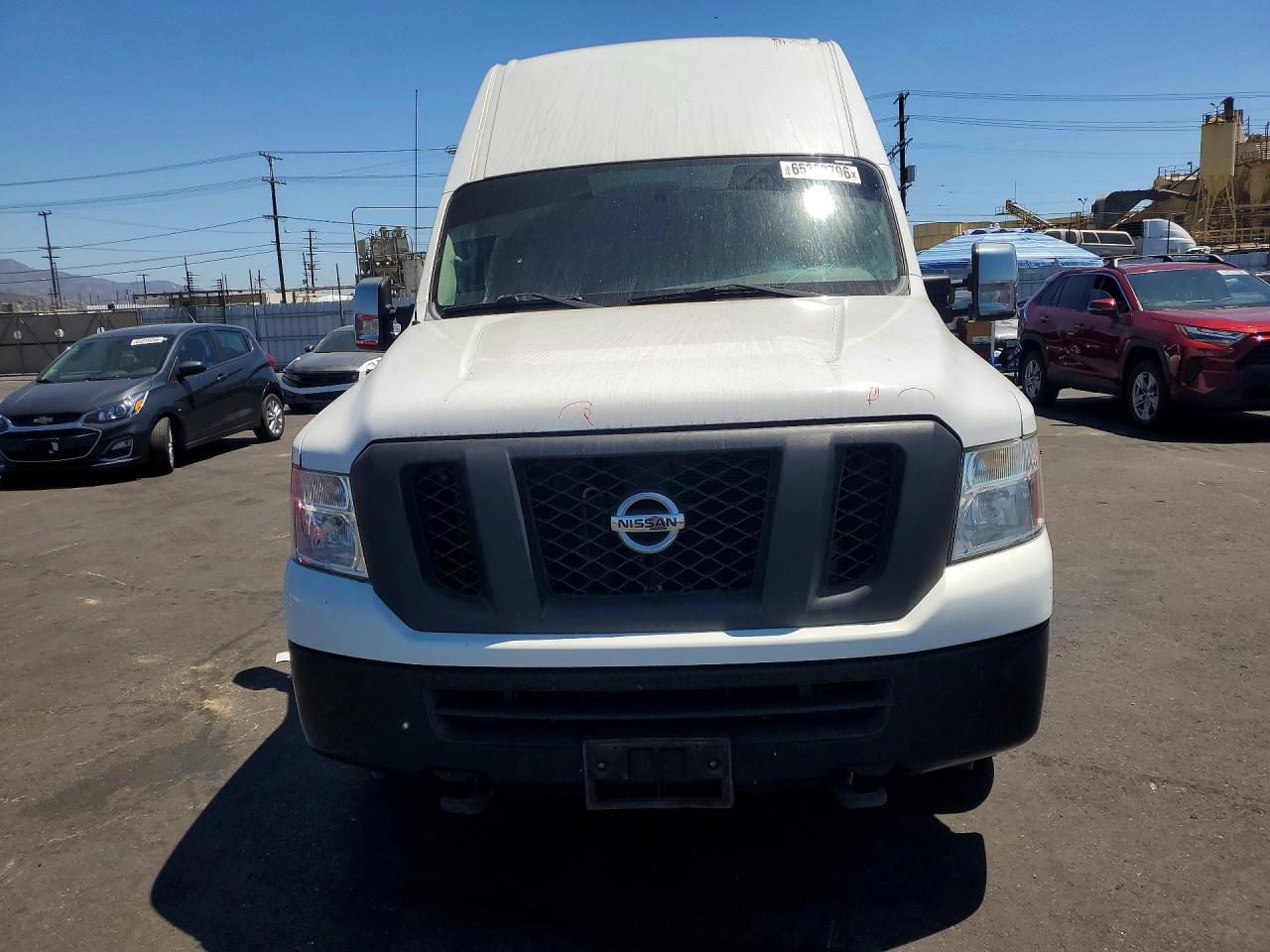 2016 NISSAN NV2500 — снимка 5